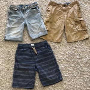Lot of boys shorts size 14